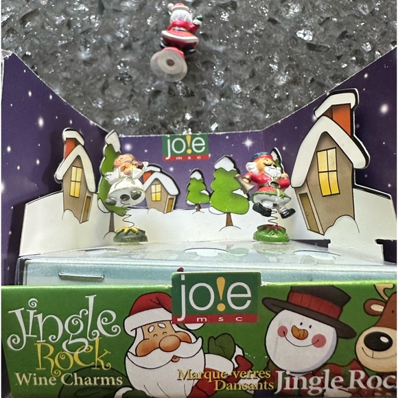 ๐
๐ป Christmas wine charms - Picture 3 of 3